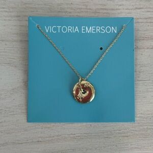 VICTORIA EMERSON GOLD PISCES STUDDED NECKLACE